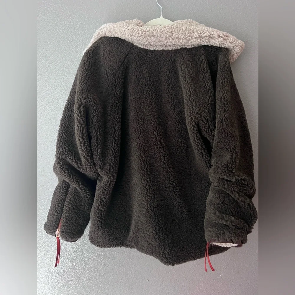 Marie Oliver sweater size S - Picture 7 of 7